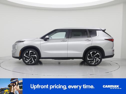 2022 Mitsubishi Outlander ES