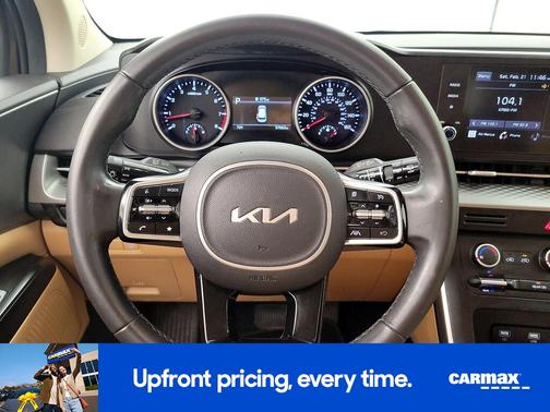 2022 Kia Carnival LX