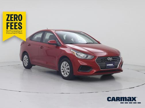 Red 2018 Hyundai Accent SE