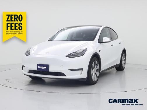 White 2023 Tesla Model Y