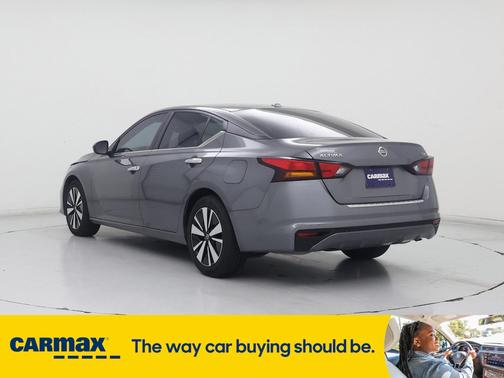 2021 Nissan Altima SV