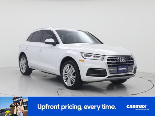 White 2020 Audi Q5 Premium Plus