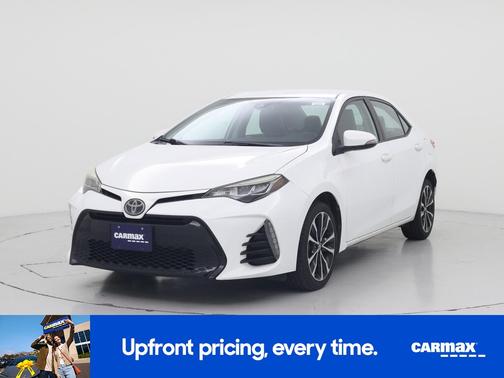 White 2017 Toyota Corolla SE