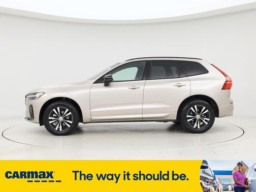 2025 Volvo XC60 B5 Core