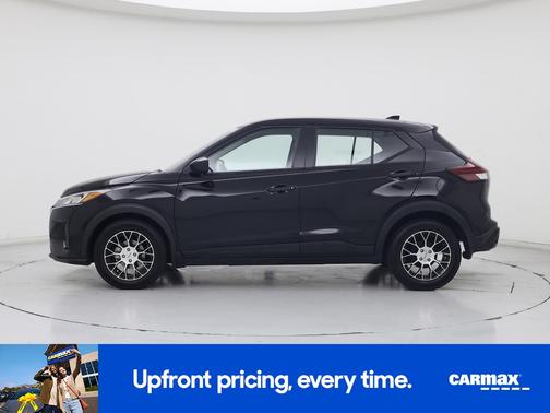 2022 Nissan Kicks S