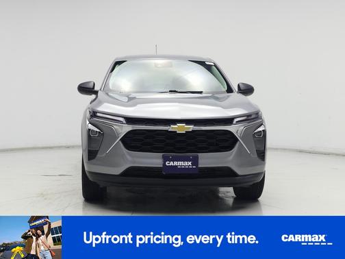 Gray 2025 Chevrolet Trax LS