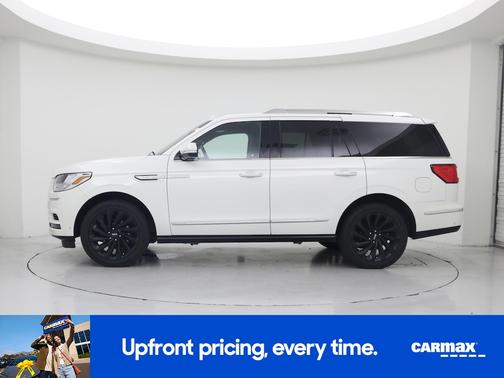 White 2020 Lincoln Navigator Reserve