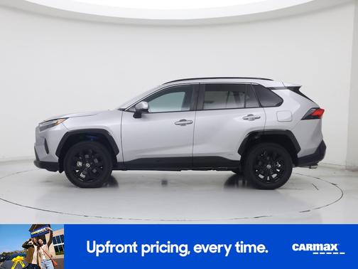 2022 Toyota RAV4 Hybrid SE