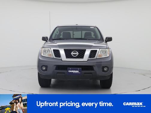 Gray 2017 Nissan Frontier Desert Runner