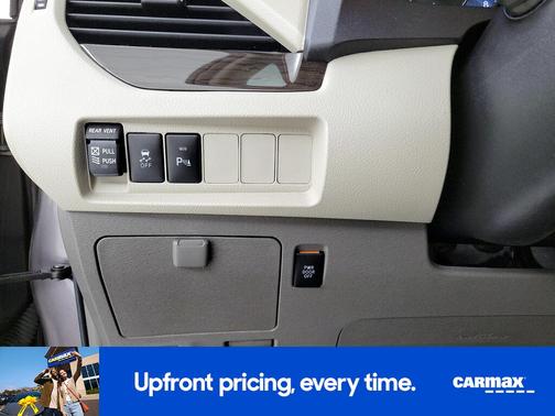 2019 Toyota Sienna XLE