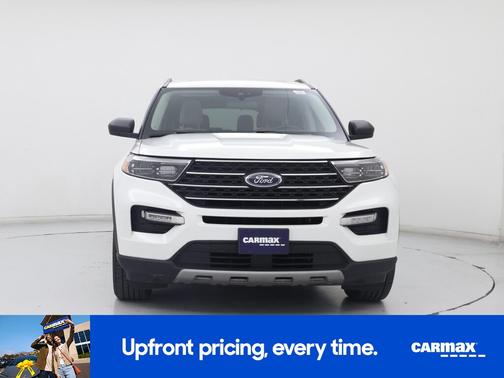 White 2022 Ford Explorer XLT