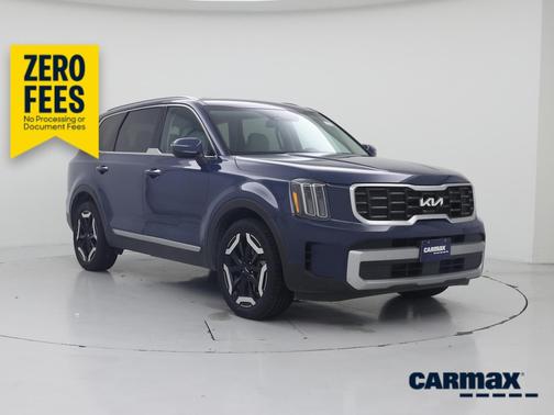 Black 2023 Kia Telluride S