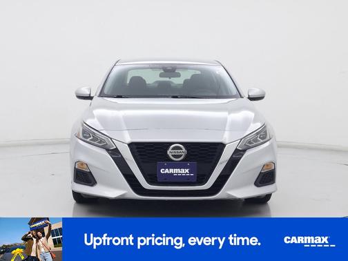 2022 Nissan Altima SV