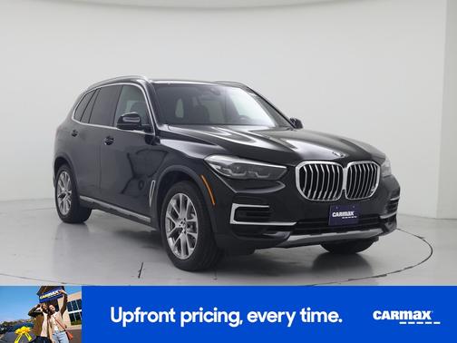 Black 2022 BMW X5 sDrive40i