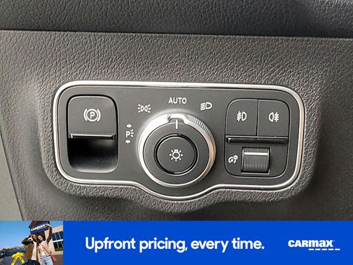 2024 Mercedes-Benz GLB 250 