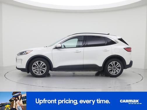White 2022 Ford Escape SEL