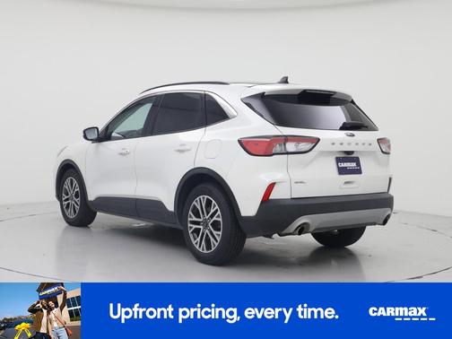 White 2022 Ford Escape SEL