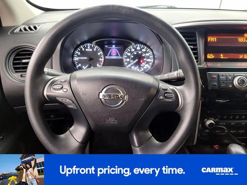 2016 Nissan Pathfinder S