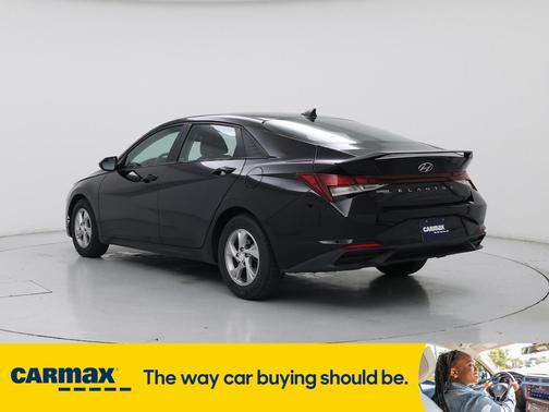 2021 Hyundai ELANTRA SE