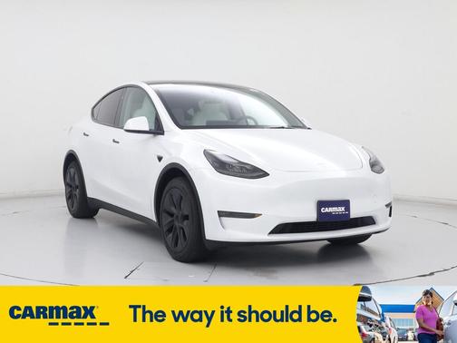2025 Tesla Model Y Long Range