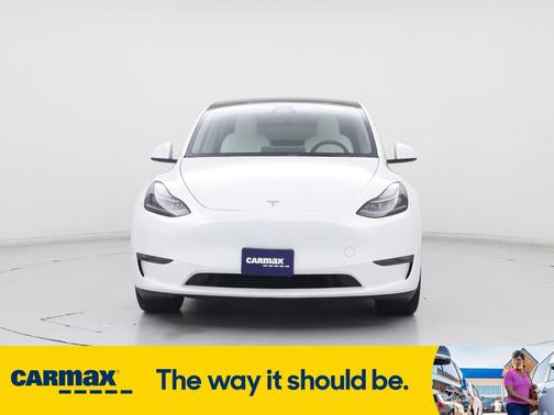 2025 Tesla Model Y Long Range