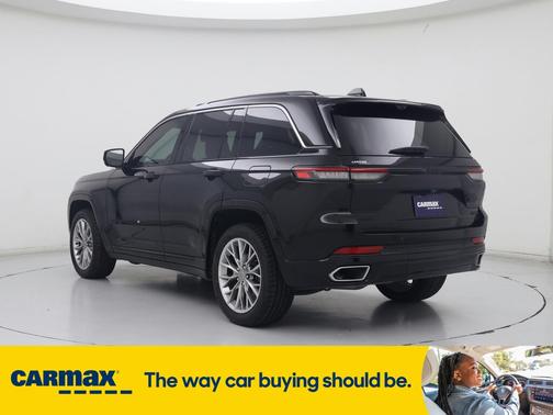 2023 Jeep Grand Cherokee Summit