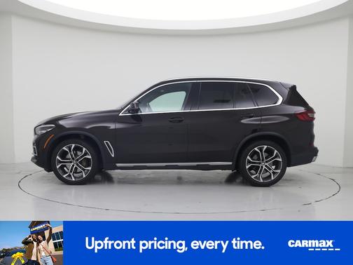 Brown 2021 BMW X5 sDrive40i