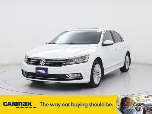 2017 Volkswagen Passat SE
