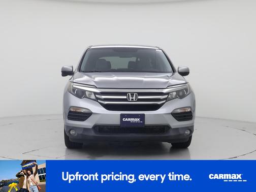 Silver 2017 Honda Pilot EX