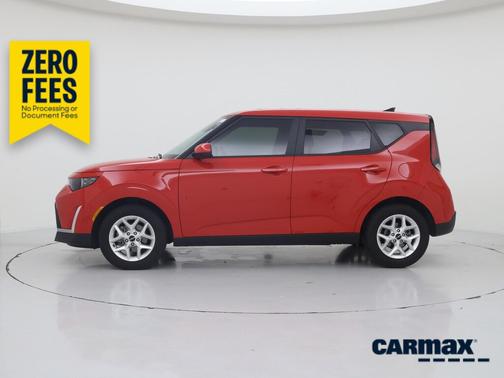 Red 2025 Kia Soul LX