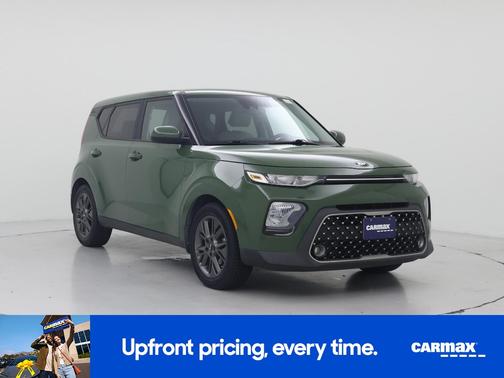 Green 2021 Kia Soul EX