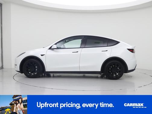 Pearl 2023 Tesla Model Y Long Range