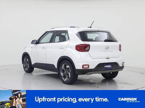 White 2024 Hyundai VENUE SEL