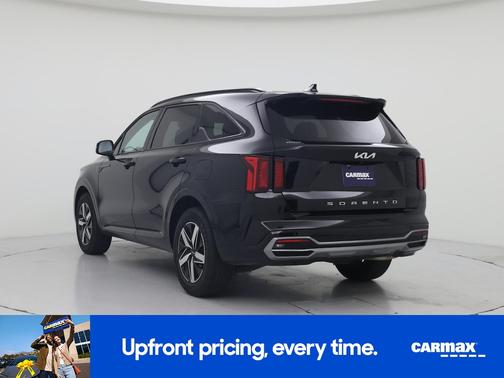 Black 2022 Kia Sorento S