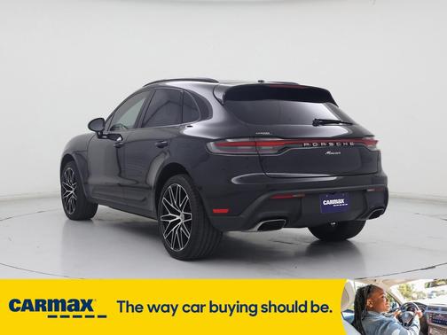 2022 Porsche Macan