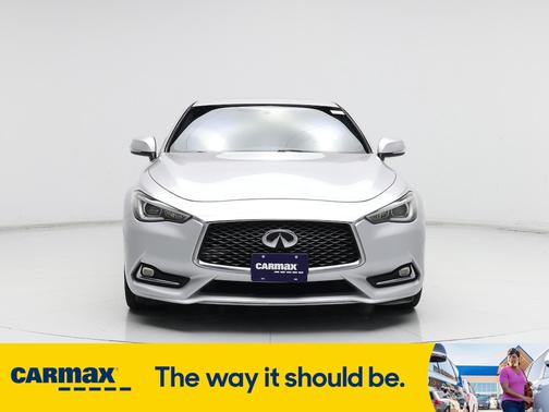 2018 INFINITI Q60 Sport