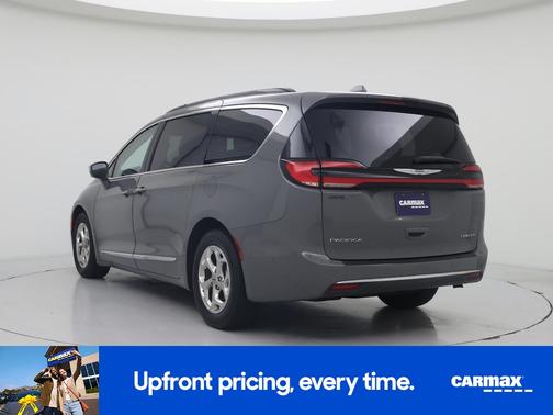 Gray 2022 Chrysler Pacifica Limited