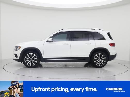 White 2023 Mercedes-Benz GLB 250