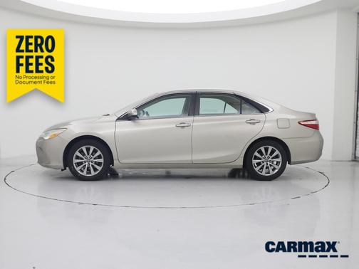 Gold 2017 Toyota Camry XLE
