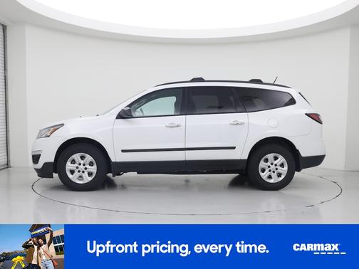 White 2016 Chevrolet Traverse LS
