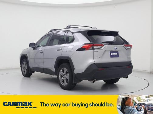 2023 Toyota RAV4 Hybrid XLE