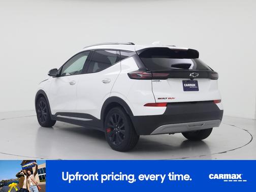 White 2023 Chevrolet Bolt EUV Premier