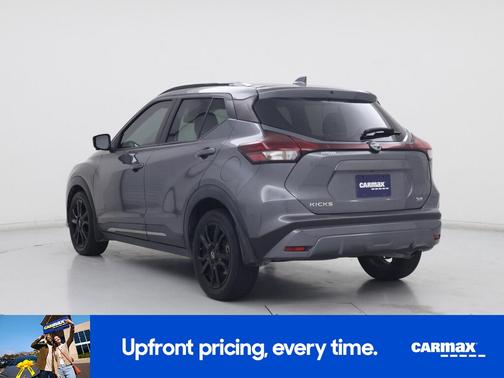 2023 Nissan Kicks SR