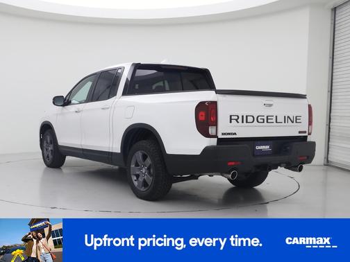 White 2024 Honda Ridgeline Trailsport