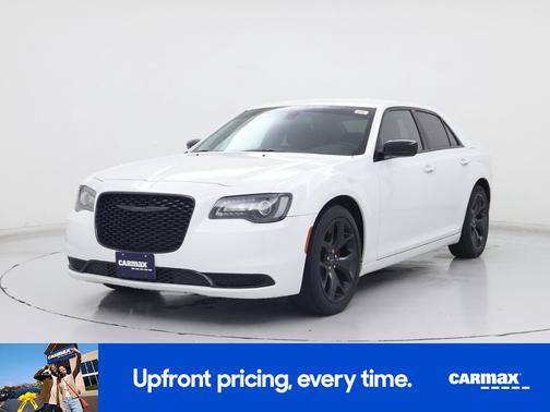 2021 Chrysler 300 Touring