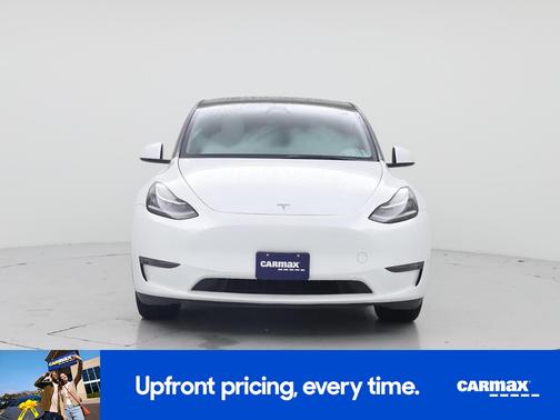 White 2023 Tesla Model Y Long Range