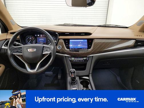 2022 Cadillac XT6 Premium Luxury