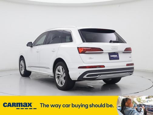 2021 Audi Q7 Premium Plus