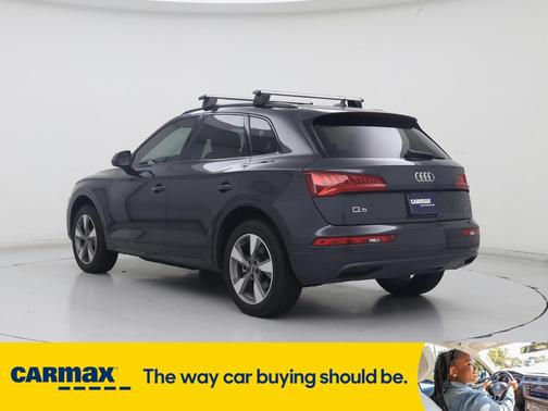 2020 Audi Q5 Titanium Premium