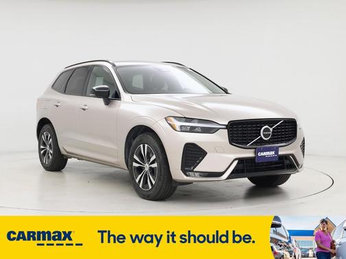 2025 Volvo XC60 B5 Plus